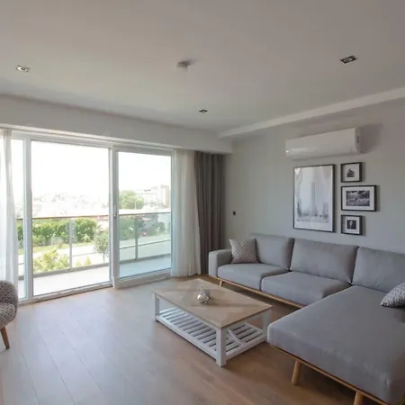 Elia Appartement Sidé