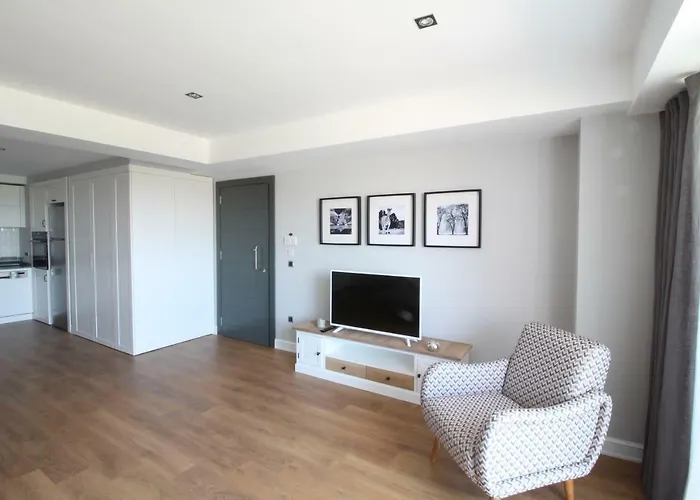 Elia Διαμέρισμα