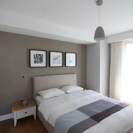 Apartament Elia